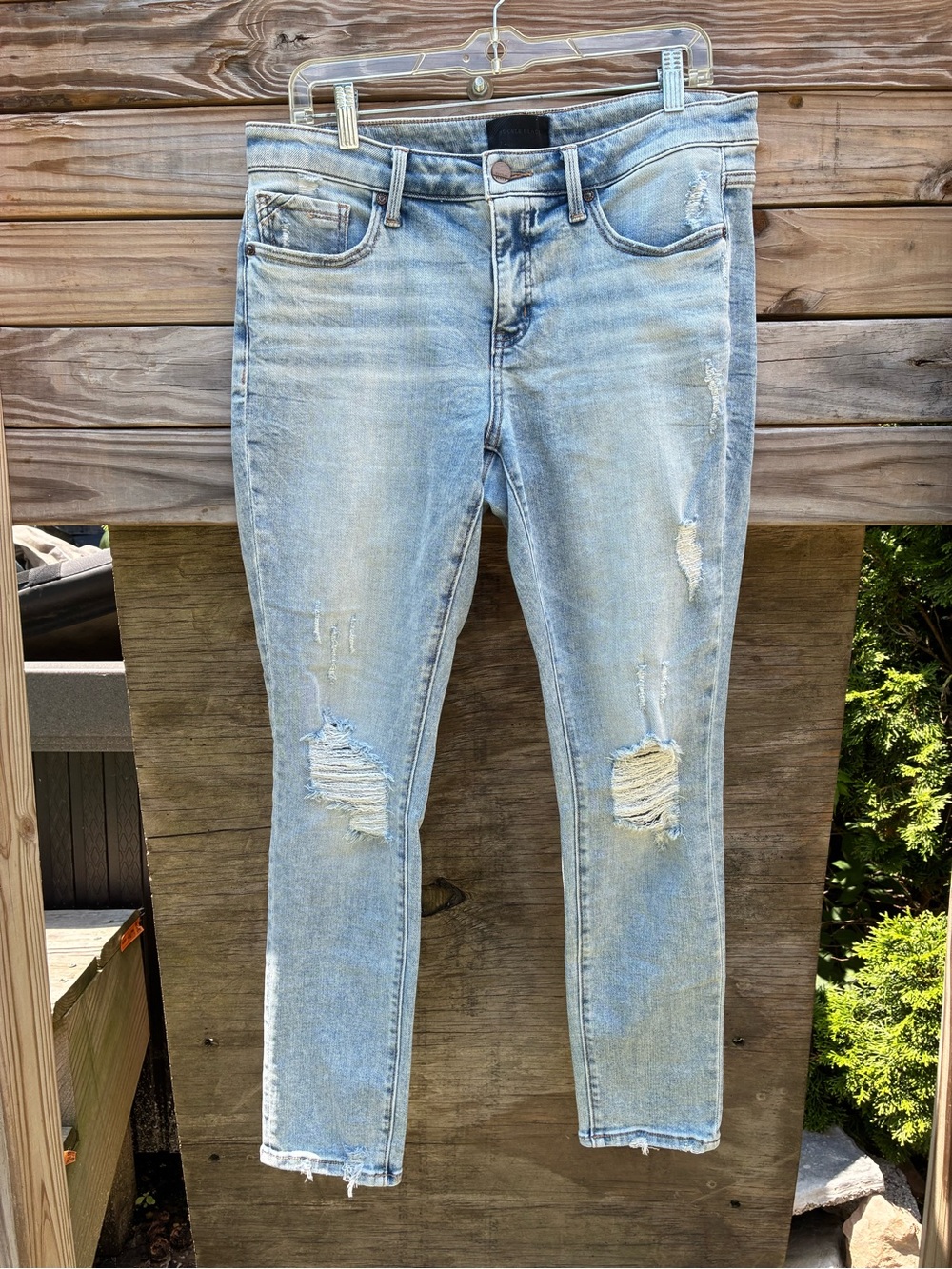Buckle Black Fit 53 Skinny Light Wash Distressed Jeans 30 x 30